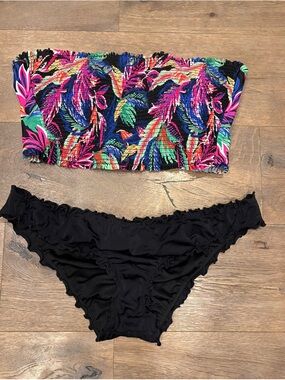 Shade & Shore Black Smocked Ruffle Bikini Set